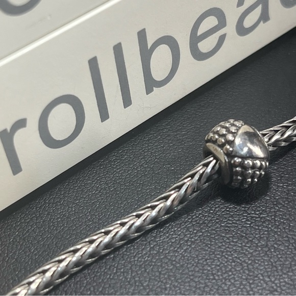 Trollbeads Etruscan Bead - Picture 4 of 9